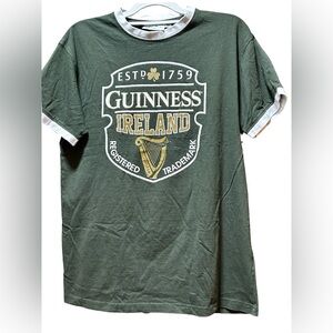 Lansdowne Collection Guinness Ireland Green Short Sleeve Unisex Tee